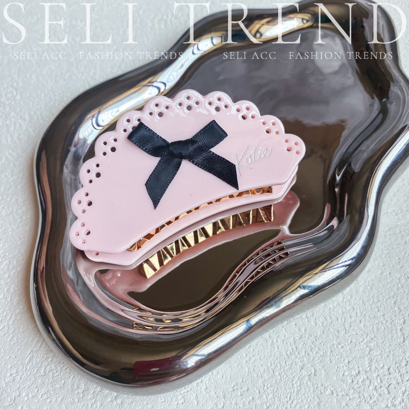 Wholesale Sweet and Cool Bow Hollow Letter Clip